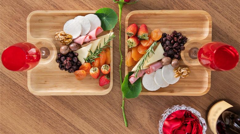 <b>Sao Paulo Tatuape, Affiliated By Melia Restaurant</b>. Images powered by <a href="https://iceportal.shijigroup.com/" title="IcePortal" target="_blank">IcePortal</a>.