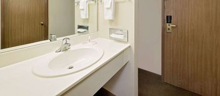 Days Inn Boonville Room