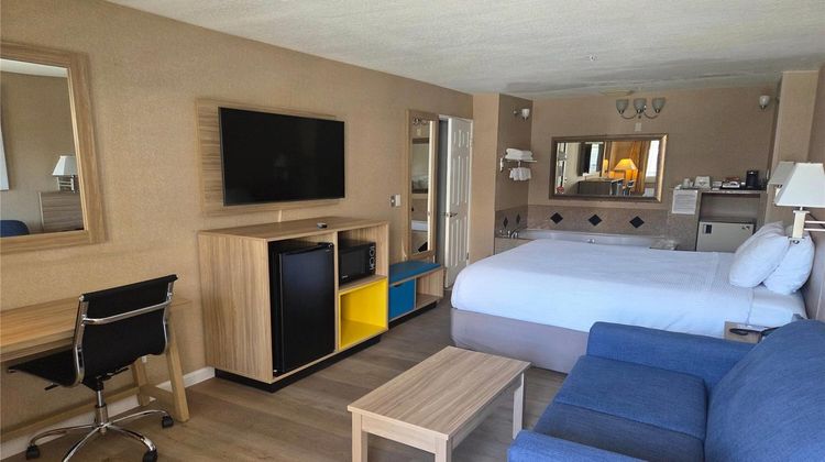 Days Inn Alhambra CA Room