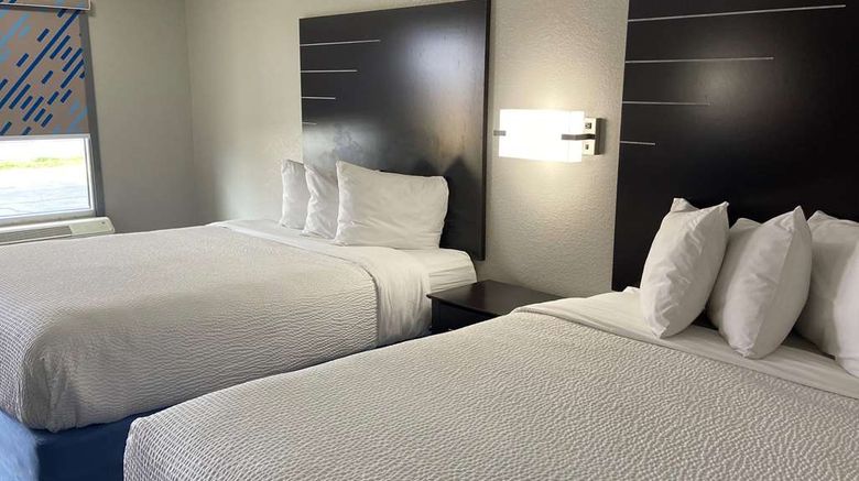 <b>Days Inn Moss Point Pascagoula Room</b>. Images powered by <a href="https://iceportal.shijigroup.com/" title="IcePortal" target="_blank">IcePortal</a>.