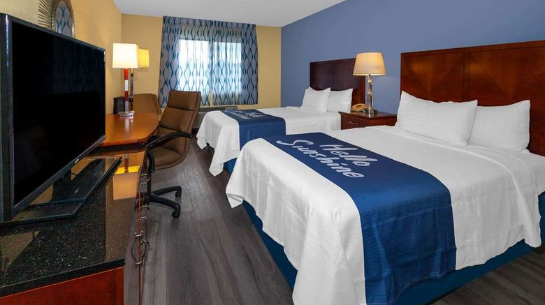 <b>Days Inn Milan/Cedar Point South Room</b>. Images powered by <a href="https://iceportal.shijigroup.com/" title="IcePortal" target="_blank">IcePortal</a>.