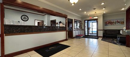 Baymont by Wyndham Decatur North Lobby