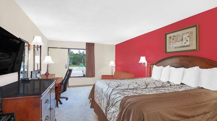 Days Inn Newton Room