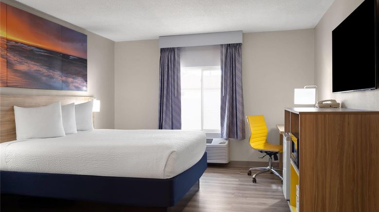 <b>Days Inn Jamestown Room</b>. Images powered by <a href="https://iceportal.shijigroup.com/" title="IcePortal" target="_blank">IcePortal</a>.