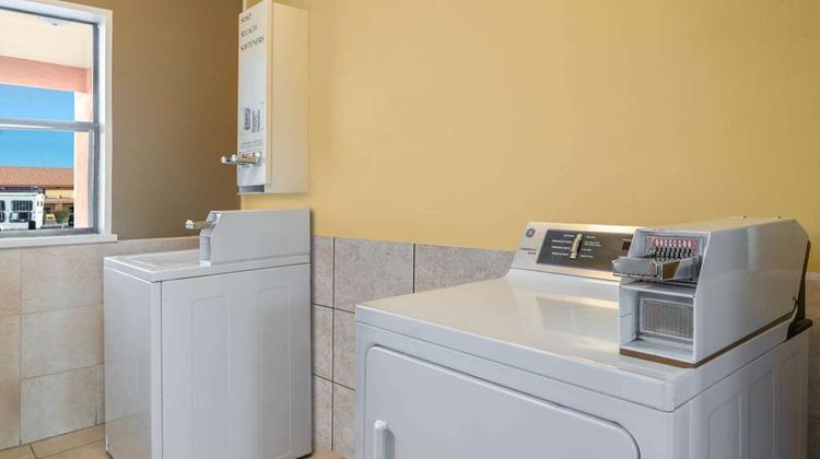 Days Inn Grants Other