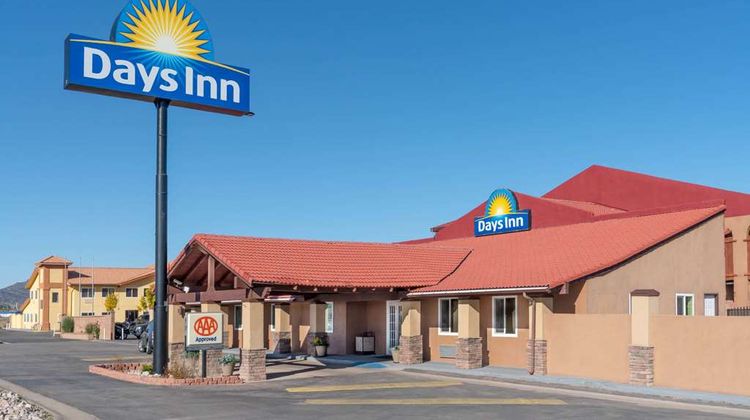 Days Inn Grants Exterior