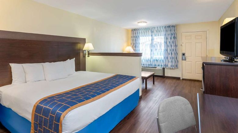 <b>Days Inn Grants Room</b>. Images powered by <a href="https://iceportal.shijigroup.com/" title="IcePortal" target="_blank">IcePortal</a>.