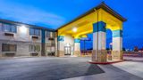 <b>Days Inn Los Lunas Exterior</b>. Images powered by <a href="https://iceportal.shijigroup.com/" title="IcePortal" target="_blank">IcePortal</a>.