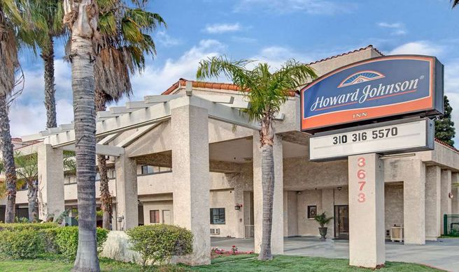 Howard Johnson Torrance Exterior