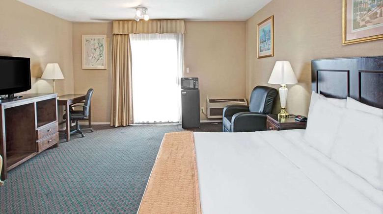 <b>Howard Johnson Torrance Room</b>. Images powered by <a href="https://iceportal.shijigroup.com/" title="IcePortal" target="_blank">IcePortal</a>.