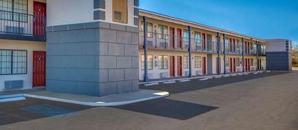 Days Inn Waco Exterior