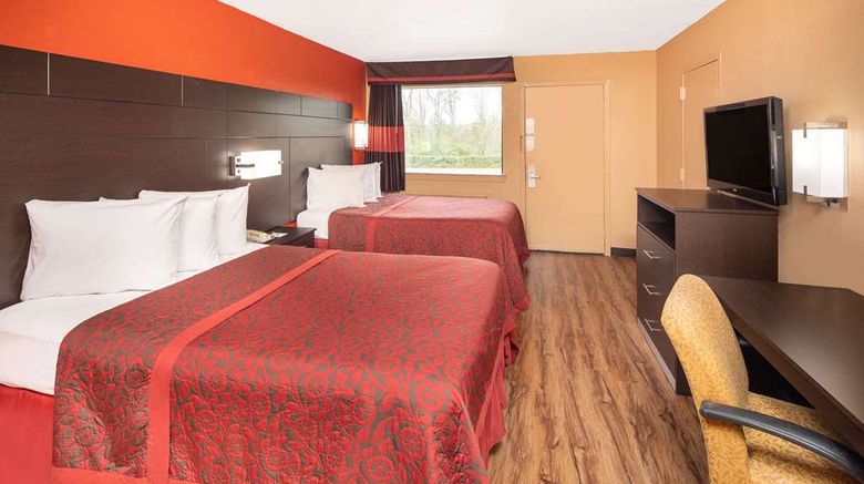 <b>Days Inn Tupelo Room</b>. Images powered by <a href="https://iceportal.shijigroup.com/" title="IcePortal" target="_blank">IcePortal</a>.