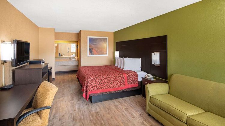Days Inn Tupelo Room
