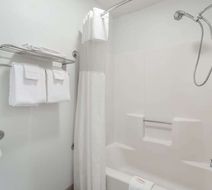 Days Inn Colby Room