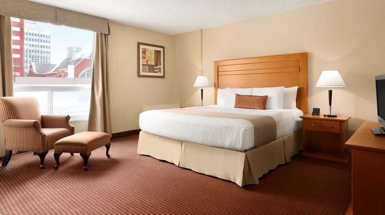 Days Inn Downtown Edmonton Room