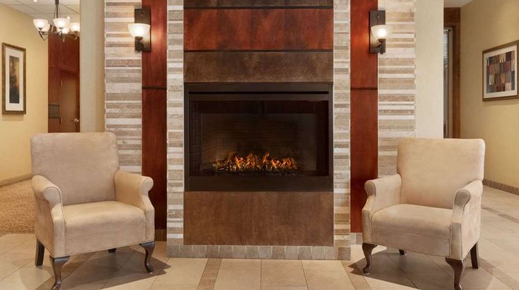 Days Inn Downtown Edmonton Lobby