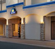 Days Inn Downtown Edmonton Exterior