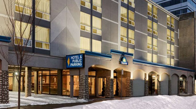 Days Inn Downtown Edmonton Exterior