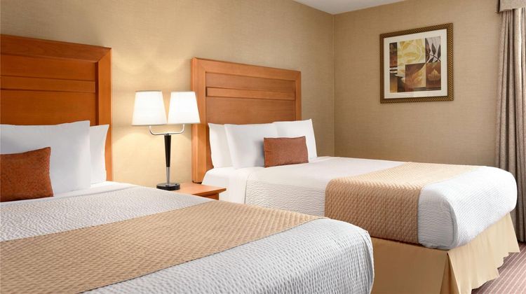Days Inn Downtown Edmonton Room