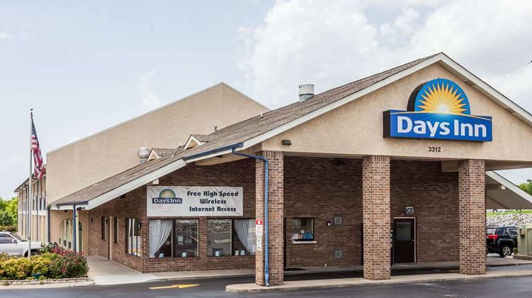 Days Inn Nashville North-Opryland Exterior
