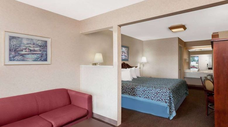 <b>Days Inn Morristown Suite</b>. Images powered by <a href="https://iceportal.shijigroup.com/" title="IcePortal" target="_blank">IcePortal</a>.