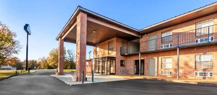 Days Inn Brownsville Exterior