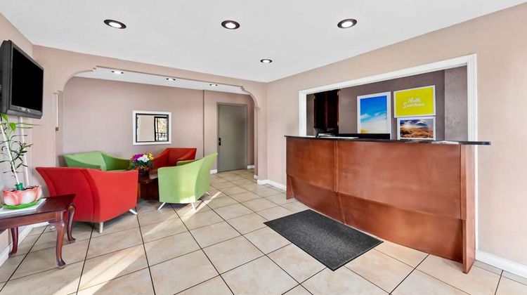Days Inn Brownsville Lobby