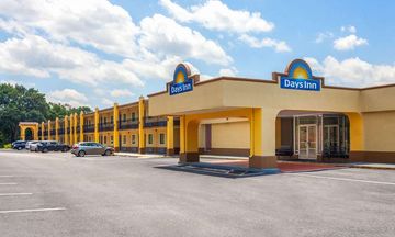 Days Inn Shelby