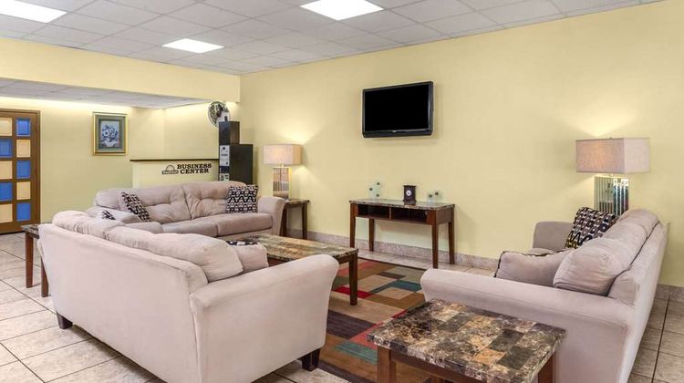 Days Inn Shelby Lobby