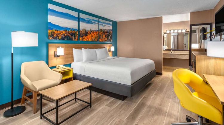 Days Inn Shelby Room