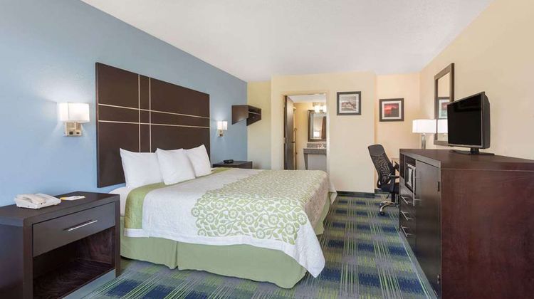 Days Inn Newberry Room
