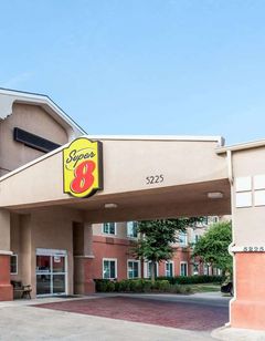 Super 8 Fort Worth North