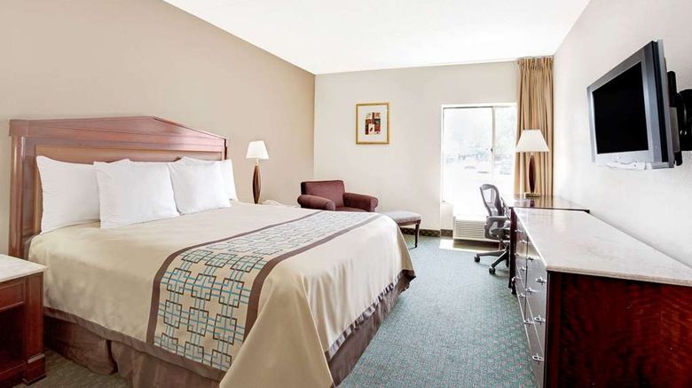 <b>Days Inn Newport News/Oyster Point Room</b>. Images powered by <a href="https://iceportal.shijigroup.com/" title="IcePortal" target="_blank">IcePortal</a>.