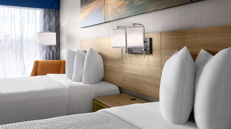Days Inn Waycross Room