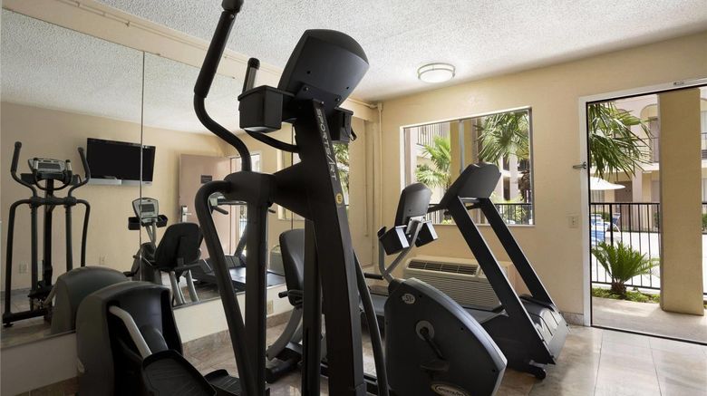 <b>Days Inn Irving Health</b>. Images powered by <a href="https://iceportal.shijigroup.com/" title="IcePortal" target="_blank">IcePortal</a>.