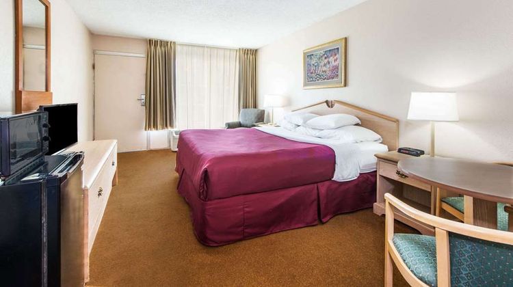 Days Inn Elizabethtown Room