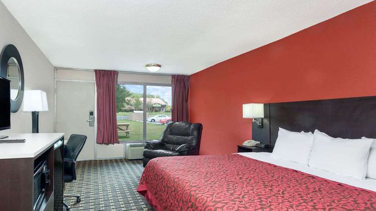 Days Inn by Wyndham Cullman Room