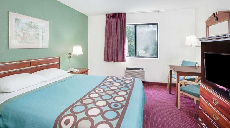 <b>Super 8 Kennett Room</b>. Images powered by <a href="https://iceportal.shijigroup.com/" title="IcePortal" target="_blank">IcePortal</a>.