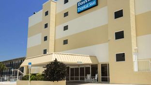Days Inn Daytona Oceanfront