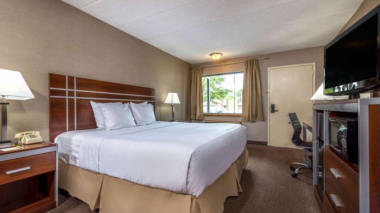 Days Inn Vineland Room