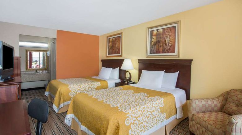 <b>Days Inn Blytheville Room</b>. Images powered by <a href="https://iceportal.shijigroup.com/" title="IcePortal" target="_blank">IcePortal</a>.