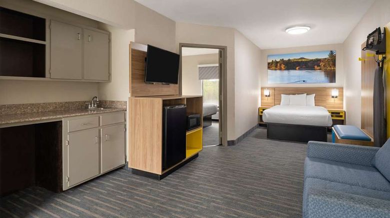 <b>Days Inn Weldon Roanoke Rapids Suite</b>. Images powered by <a href="https://iceportal.shijigroup.com/" title="IcePortal" target="_blank">IcePortal</a>.