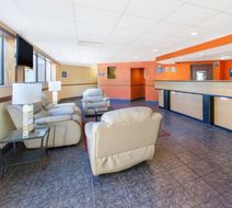Days Inn & Suites Madison Heights MI Lobby