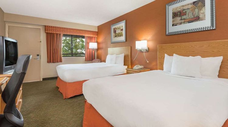 Days Inn Columbus Fairgrounds Room