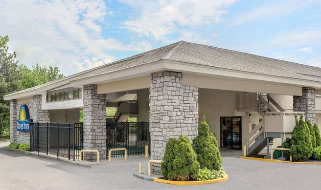 Days Inn Columbus Fairgrounds Exterior