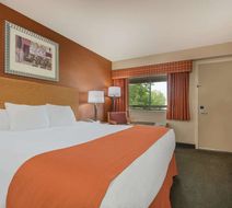 Days Inn Columbus Fairgrounds Room