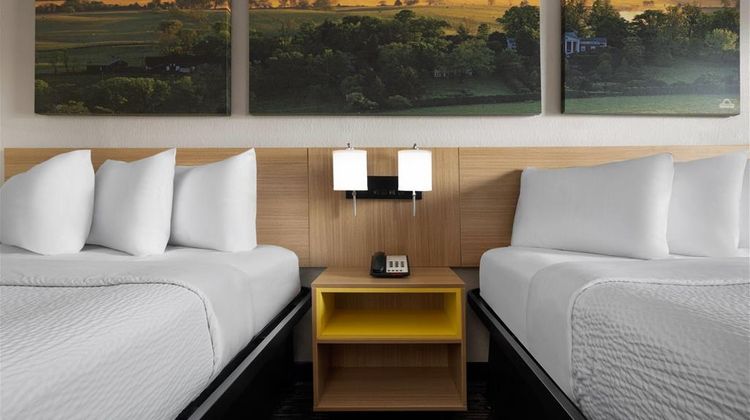 Days Inn Augusta Wheeler Road Room