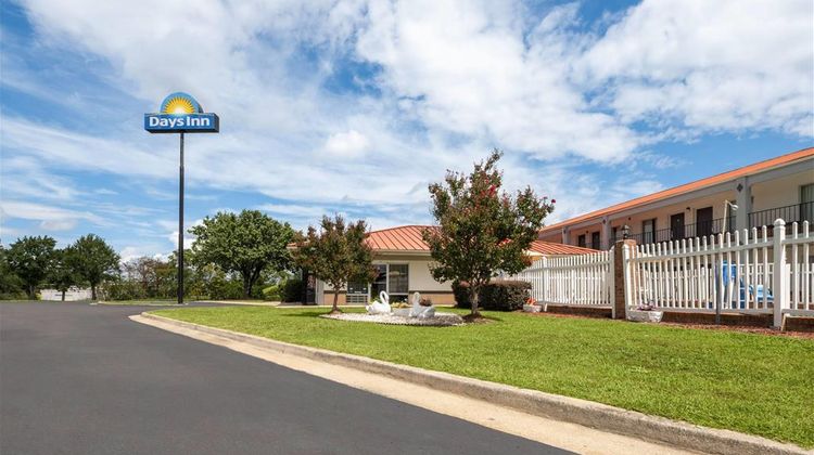 Days Inn Augusta Wheeler Road Exterior