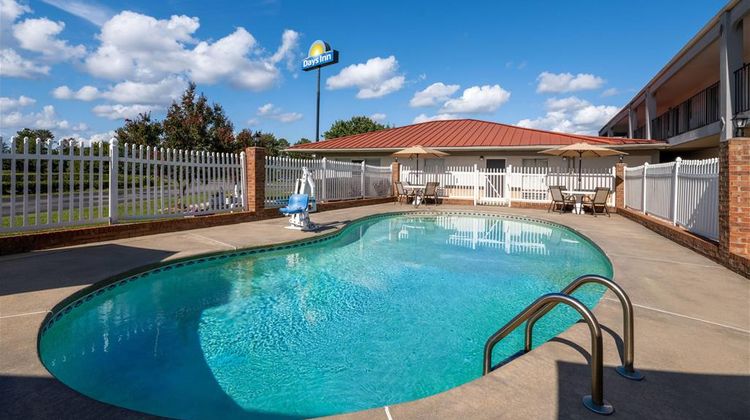 Days Inn Augusta Wheeler Road Pool