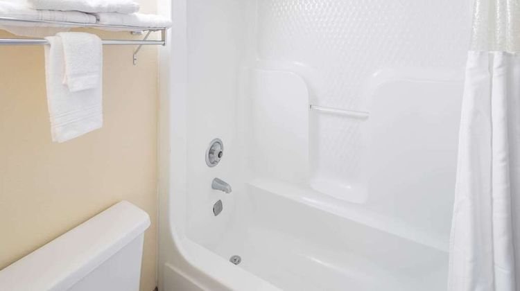 Days Inn Walterboro Room